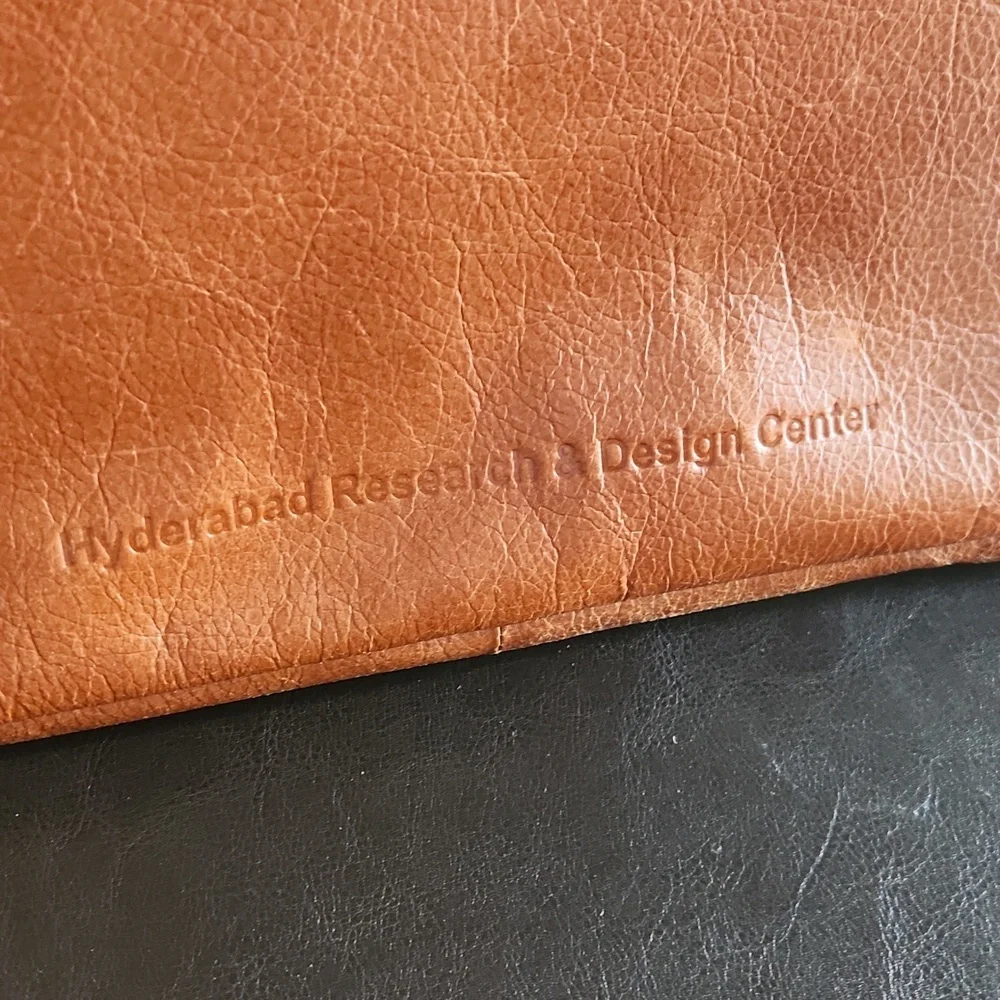 Vintage Carrier brown leather computer briefcase messenger bag